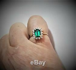 1.10 Emerald Diamond Halo Ring Vivid High Saturation Emerald Cut Halo Si1-2