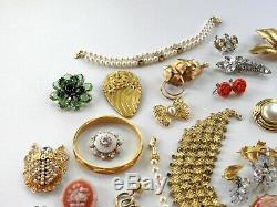 50 Huge Vintage Costume Jewelry Lot Brooch Rhinestone Old Estate Signed High End