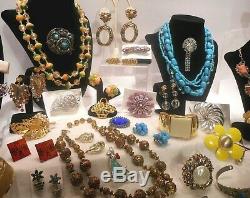 65 Pc Lot Vintage High End Estate Designer Rhinestone Costume Jewelry 26 Signed