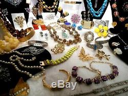 65 Pc Lot Vintage High End Estate Designer Rhinestone Costume Jewelry 26 Signed