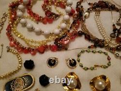 BIG LB ALL Vintage High End Jewelry Lot Signed Trifari Whiting Sosib Jone Rivers