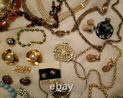 BIG LB ALL Vintage High End Jewelry Lot Signed Trifari Whiting Sosib Jone Rivers