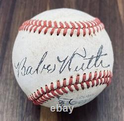 Babe Ruth Lou Gehrig Yankees Autographed Baseball Beautiful High Quality Replica