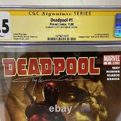 Deadpool 1 CGC 8.5 VF+ Clayton Crain Signed! 2008 Skrulls High Grade 1st Issue