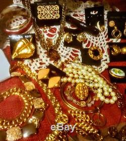 High End Signed Vintage Jewelry Lot 85+ Monet Trifari LC Napier Estee More No5