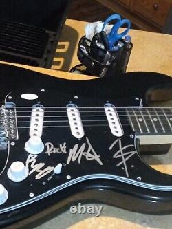 Highly Suspect Rock Band MUSICIANS Signed Black ELECTRIC GUITAR JSA CB40395