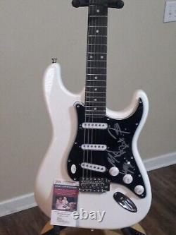 Highly Suspect Rock Band MUSICIANS Signed WHITE ELECTRIC GUITAR JSA CB40396