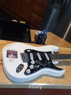 Highly Suspect Rock Band MUSICIANS Signed WHITE ELECTRIC GUITAR JSA CB40396