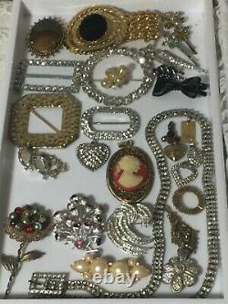 Huge High End Vintage/now Rhinestone Jewelry Lot. Most Signed. 366 Pieces