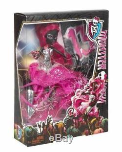 MONSTER HIGH 13 WISHES FIVE DOLLS, CASBAH SIGNED PRINT ART & TWO PLAYSETS WithDOLLS