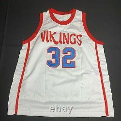 Magic Johnson Signed Everett High School Jersey PSA 6A43365