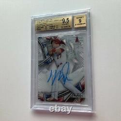 Mike Trout 2016 Topps High Tek Home Uniform SP Autographs Auto Card 5/15 BGS 9.5