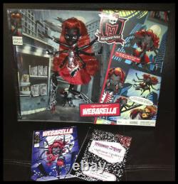 Monster High Sdcc 2013 Webarella Plus Power Ghoul Dolls And Signed Print