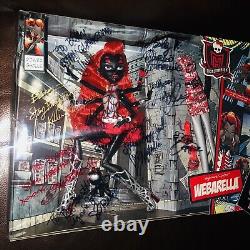 SDCC 2013 Monster High Doll Webarella SIGNED TO BOBBY By Creators & Cast NIB WOW