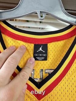 SIGNED AUTOGRAPHED Carmelo Anthony #22 Oak Hill High School Nike NBA Jersey