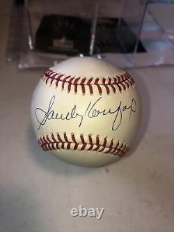 Sandy Koufax Autographed Ball. Nat Lg. PSA/DNA cert. Dodgers. High Grade Signature