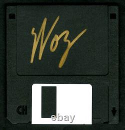 Steve Wozniak SIGNED AUTOGRAPHED 3.25 HD Black High Double Density Disk Apple