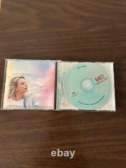 Uncommon Highly Collectible Taylor Swift Autograph Signed 2019 ME CD