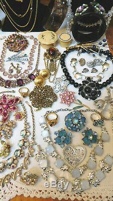 Vintage 70 Pc High End & Other Rhinestone Jewelry Lot Some Signed All Wearable