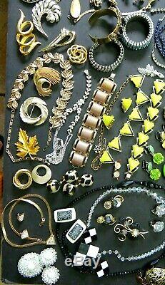 Vintage Rhinestone Jewelry Lot 101pcs High End Designer Signed Sets, Necklaces